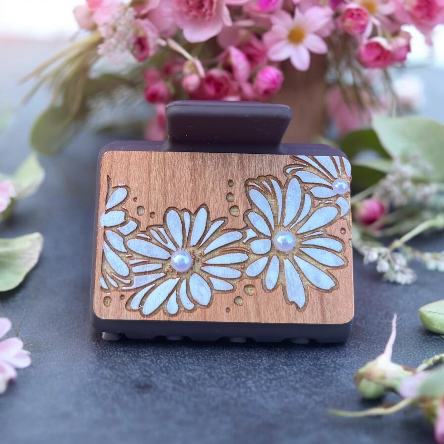 Gentle Daises Small Hair Clip